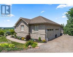 Cold room - 422 7 A Highway, Cavan Monaghan, ON L0A1C0 Photo 4