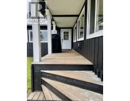 Bedroom 2 - 19 Tintina Road, Stewart, BC V0J3S0 Photo 4