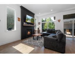 Dining room - A 7097 Tahoma Place Eastern Hillsides, Chilliwack, BC V4Z0E1 Photo 3