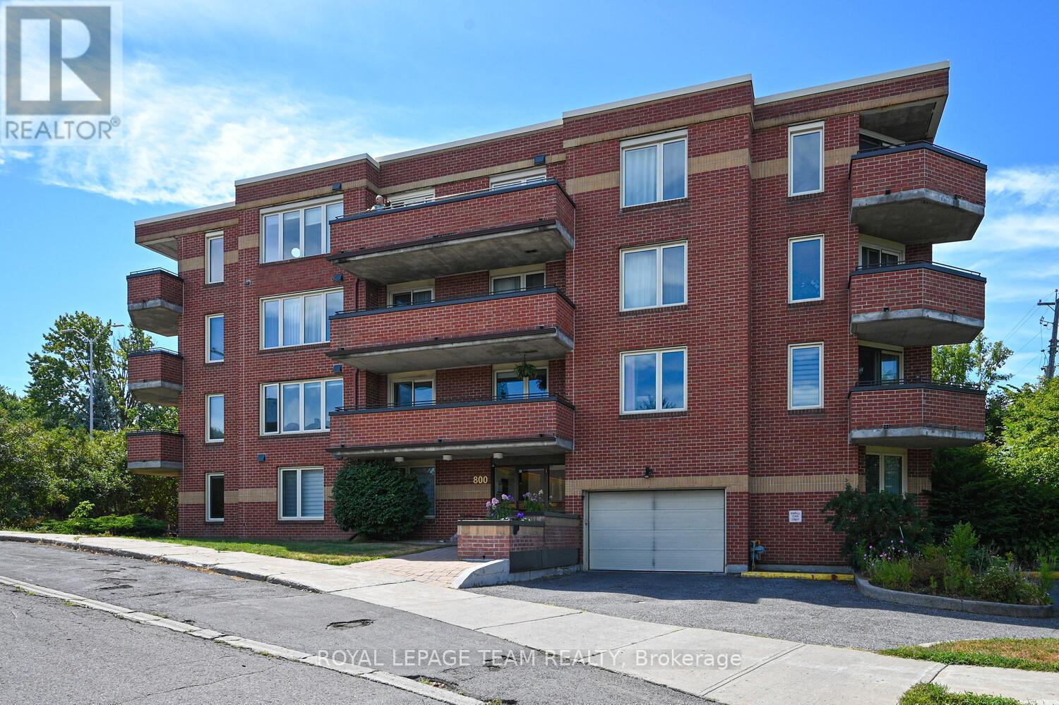 403 800 Mckellar Avenue