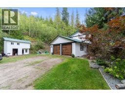 5pc Bathroom - 9048 Hummingbird Drive, Swansea Point, BC V0E2K2 Photo 5