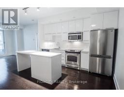 320 101 Richmond Road, Image 2