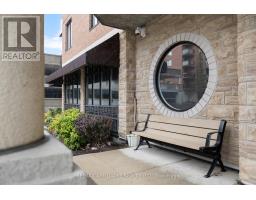 1004 314 Central Park Drive, Image 3