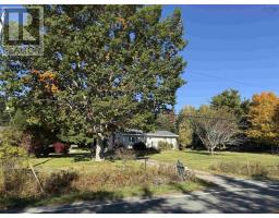 Living room - 1045 336 Highway, Dean, NS B0N2M0 Photo 3