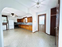 244 Centennial Crescent, Melita, MB R0M1L0 Photo 2