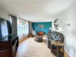 64018 Pth 13 Highway, Oakville, MB R0H0Y0 Photo 3