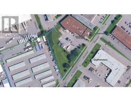 5351 Canotek Road, Image 2