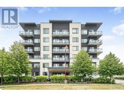 109 310 Centrum Boulevard, Image 2