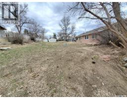 311 10th Avenue Nw, Swift Current, SK S9H1B7 Photo 5