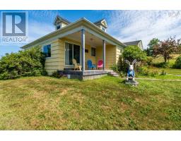 Bath (# pieces 1-6) - 2504 Highway 1, Darlings Lake, NS B5A4A5 Photo 3