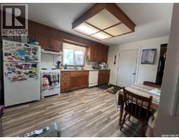 Bedroom - 405 Sussex Avenue, Esterhazy, SK S0A0X0 Photo 3