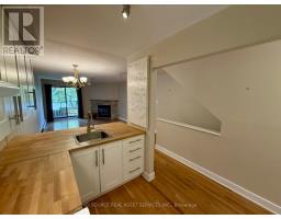 8 Blue Moon Private, Image 3