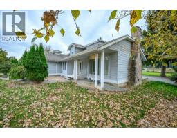 Primary Bedroom - 128 Grindrod Westside Road, Grindrod, BC V0E1Y0 Photo 5
