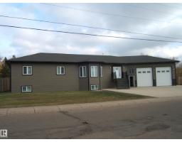 Kitchen - 5301 46 St, Two Hills, AB T0B4K0 Photo 3