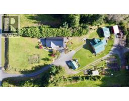 Bedroom - 885 Lanqvist Rd, Hyde Creek, BC V0N2R0 Photo 4