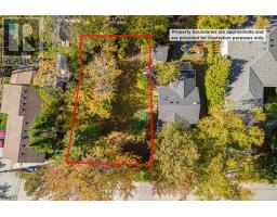 64 60th Street N, Wasaga Beach, ON L9Z1V7 Photo 2