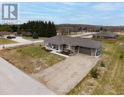 42 John Street, Morris Turnberry, ON N0G1E0 Photo 4