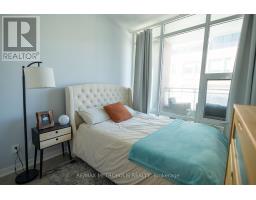 Primary Bedroom - 110 85 Duke Street, Kitchener, ON N2G1A6 Photo 3