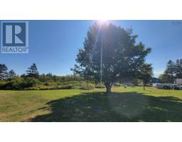 Bedroom - 89 Nicholas Road, Lower Wedgeport, NS B0W2B0 Photo 5