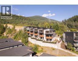 11 3407 Mamquam Road, Image 2