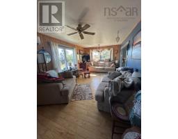 Foyer - 137 Brighton Road, Brighton, NS B0T1W0 Photo 4