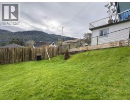 Primary Bedroom - 723 W 6th Avenue, Prince Rupert, BC V8J1Z8 Photo 4