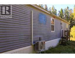 Dining nook - 17 Sheps Lane, Salt Springs, NB E5N4K3 Photo 5