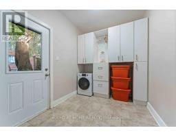 110 Little London Private, Image 2