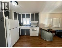 Kitchen - 19 400 1 Street Se, Linden, AB T0M1J0 Photo 3