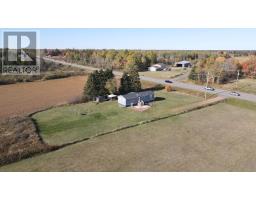 Living room - 36317 Western Road, Coleman, PE C0B1H0 Photo 3