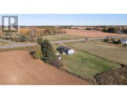 Kitchen - 36317 Western Road, Coleman, PE C0B1H0 Photo 4