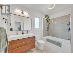 177 Hawthorne Avenue, Image 2