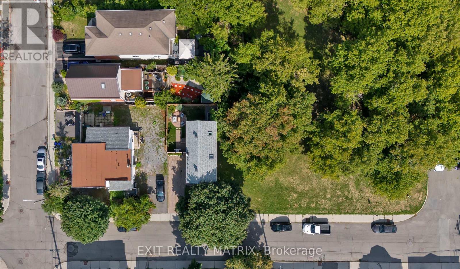 177 Hawthorne Avenue