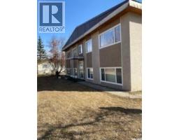 113 3rd Street E, St Walburg, SK S0M0E2 Photo 5