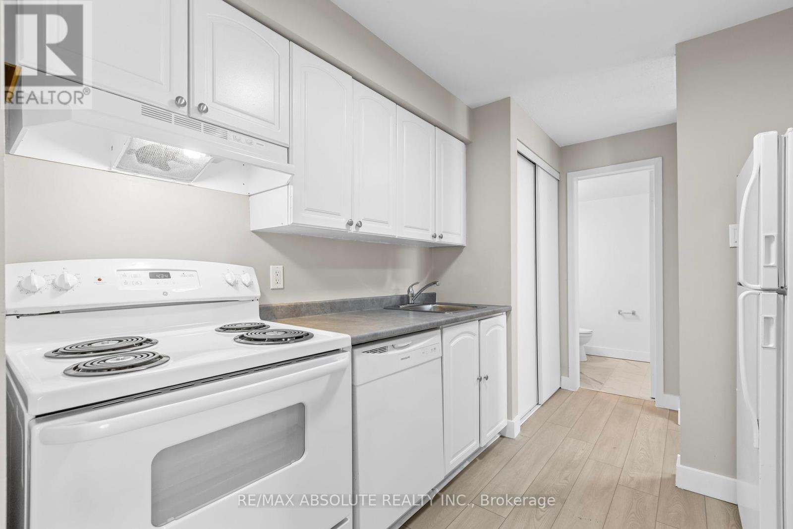 73 B 750 St Andre Drive