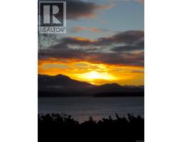 3 2nd St, Sointula, BC V0N3E0 Photo 5