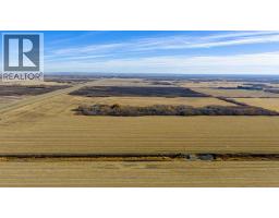 6 3 72 7 W 6 Nw, Bezanson, AB T0H0G0 Photo 2