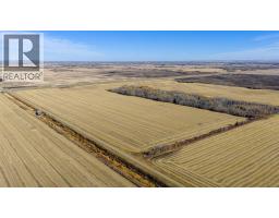 6 3 72 7 W 6 Nw, Bezanson, AB T0H0G0 Photo 3