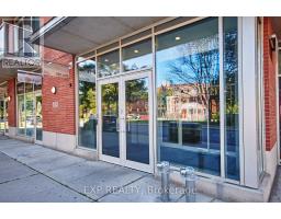 606 180 York Street, Image 2