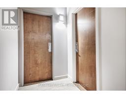606 180 York Street, Image 3