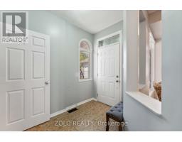 2421 Glandriel Crescent, Image 3