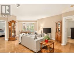 230 205 Bolton Street, Image 2