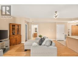 230 205 Bolton Street, Image 3