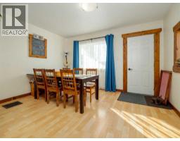 Office - 608 Rogers Avenue S, Picture Butte, AB T0K1V0 Photo 4