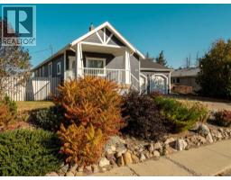 Kitchen - 608 Rogers Avenue S, Picture Butte, AB T0K1V0 Photo 2