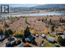 Bedroom - 832 Kootenay Road, Castledale, BC V1N4K2 Photo 4