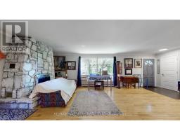 Primary Bedroom - 14 Sellens Avenue, Bracebridge, ON P1L1R4 Photo 5