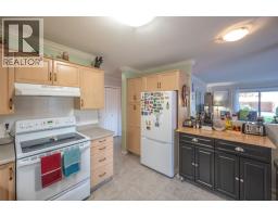 Primary Bedroom - 8907 Pineo Court Unit 108, Summerland, BC V0H1Z5 Photo 5