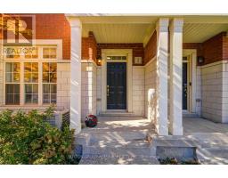 Kitchen - 9 Vandaam Lane, Markham, ON L6C0P1 Photo 3