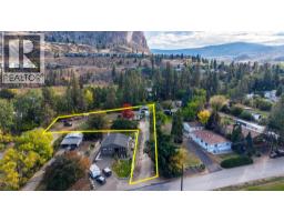 Bedroom - 1155 Maple Street, Okanagan Falls, BC V0H1R0 Photo 2